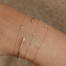 Load image into Gallery viewer, Everyday Little Lovely Heart Bracelet - 14k Yellow Gold