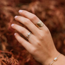 Load image into Gallery viewer, Endless Nerina Ring- 14k Yellow Gold, White Diamonds
