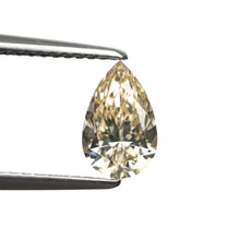 Load image into Gallery viewer, 1.01ct 8.64x5.53x3.53mm VS2 W-X Pear Brilliant 🇨🇦 27519-11
