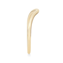 Load image into Gallery viewer, Plain Wave Band - 14k Yellow Gold
