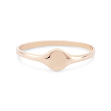 Load image into Gallery viewer, La Petite Amie Signet Ring - 10k Rose Gold, Engravable

