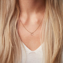 Load image into Gallery viewer, The Essential Wanderess Chain - 18", 14k Yellow Gold
