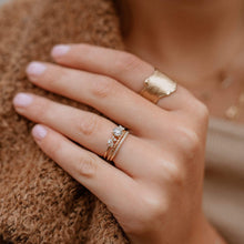 Load image into Gallery viewer, Endless Nerina Ring- 14k Yellow Gold, White Diamonds
