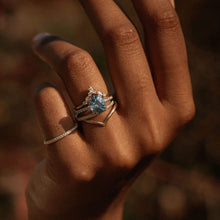 Load image into Gallery viewer, Dream of you one of a kind - 14k yellow gold, cornflower blue artist cut oval montana sapphire ring
