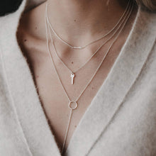 Load image into Gallery viewer, circle and bar lariat necklace
