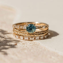 Load image into Gallery viewer, Eclipse One Of A Kind - 14k Yellow Gold, Bi-Colour Sapphire Ring
