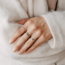 Load image into Gallery viewer, Revival Emerald Snake Ring - 14k Rose Gold
