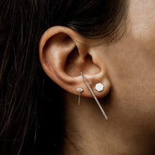 Load image into Gallery viewer, Honeysuckle Hexagon Earring - 14k Yellow Gold
