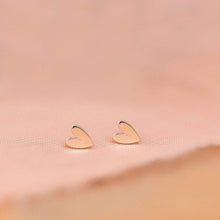 Load image into Gallery viewer, Everyday Larger Lovely Heart Earring - 14k Yellow Gold
