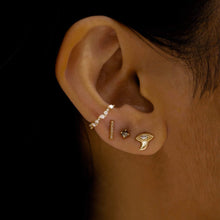 Load image into Gallery viewer, Curl Shark Tooth Diamond Earring - 14k Yellow Gold, Grey Diamond
